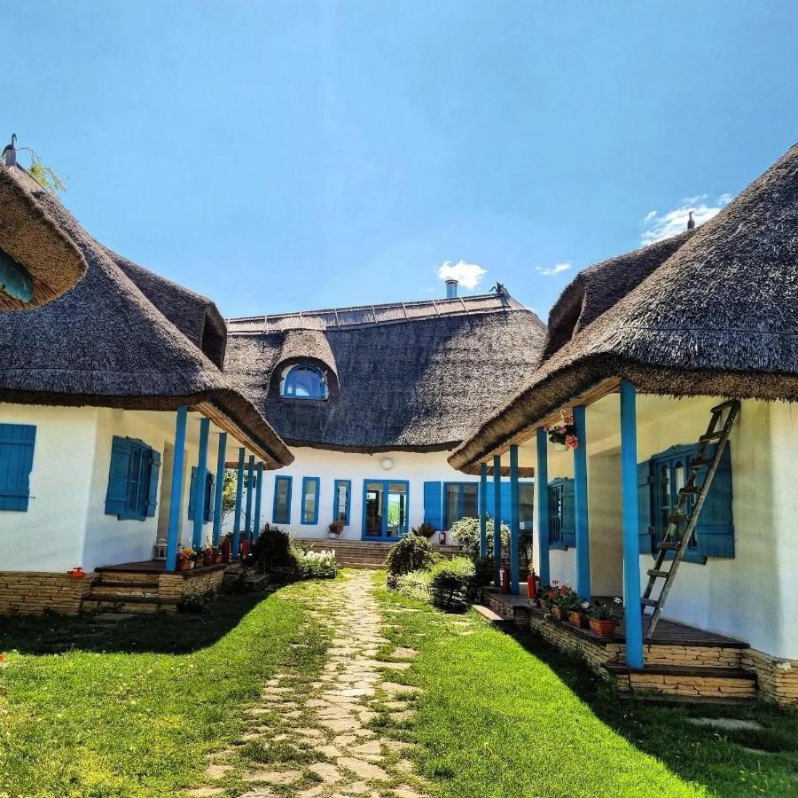 5 Chirpici - Small Traditional Resort Murighiol Exterior foto