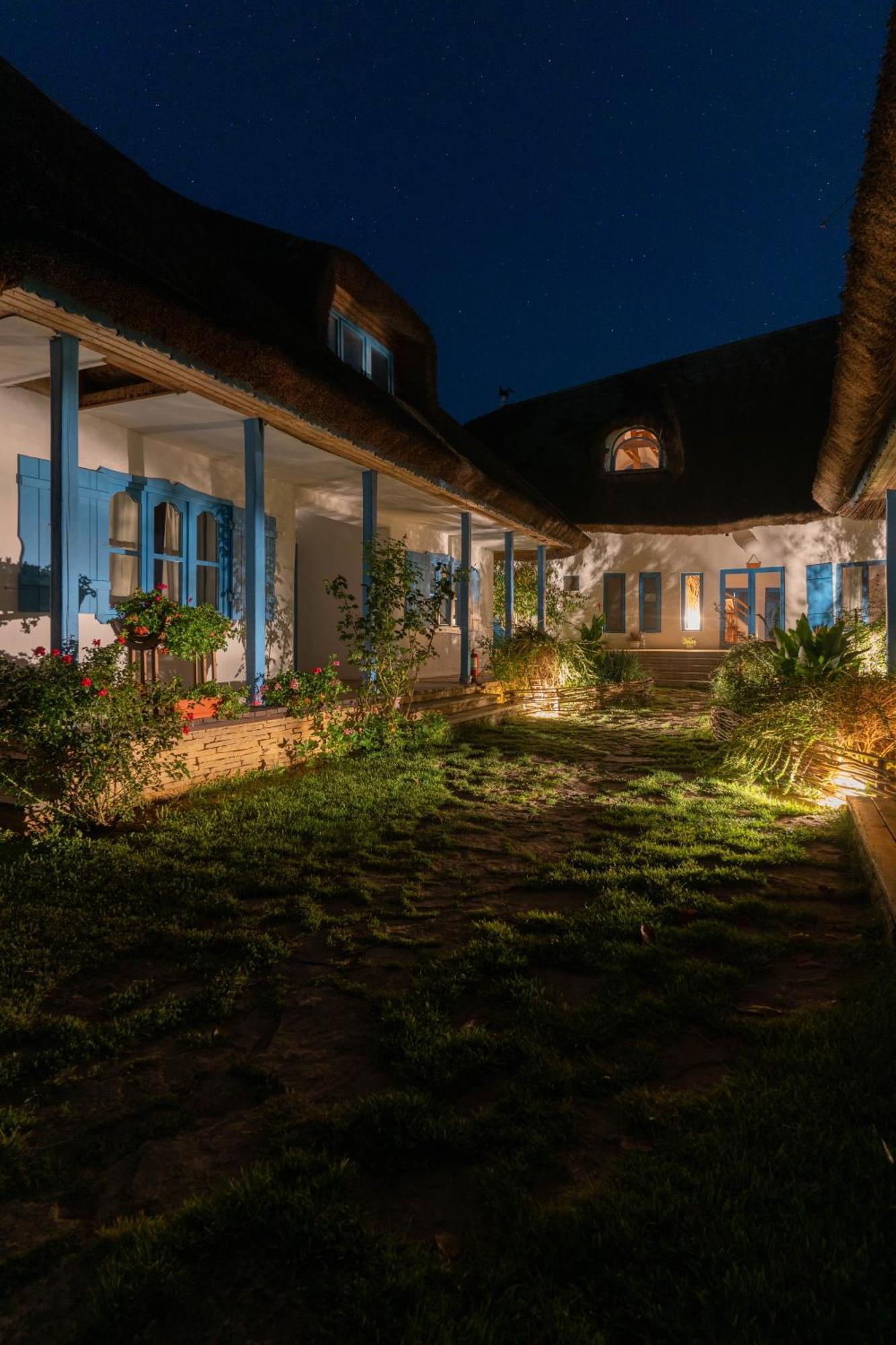 5 Chirpici - Small Traditional Resort Murighiol Exterior foto